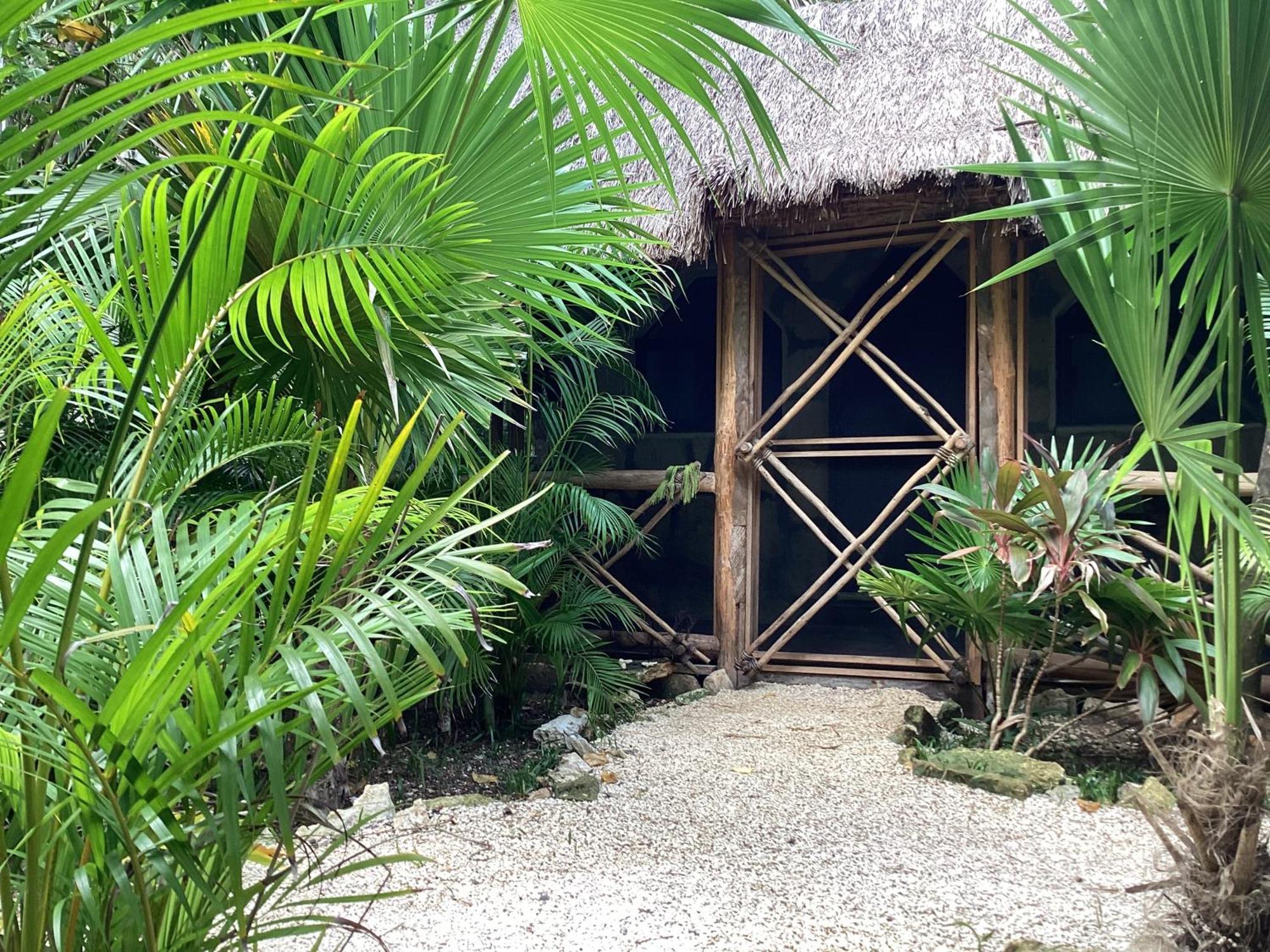 Yaxchen Tulum Cabanas & Cenote Kültér fotó